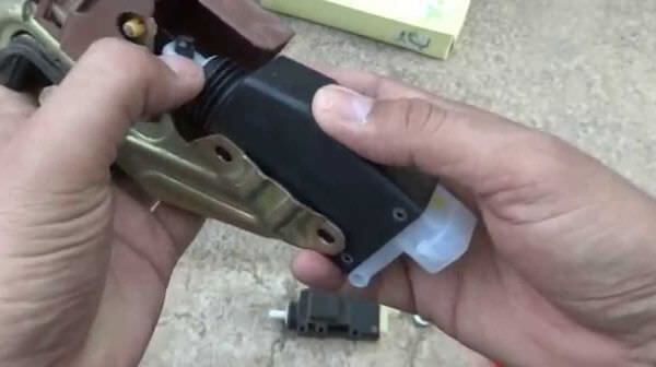 Ремонт дверных замков г. Томск