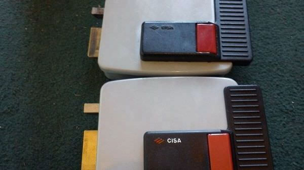 Замена замков Cisa в Томске